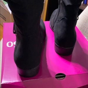 So Sloth Womens Knee High Sweater Boots 